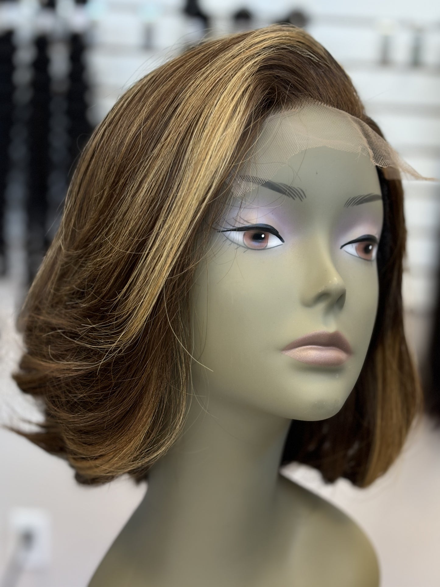 Layered Bob Highlight Wig 8”