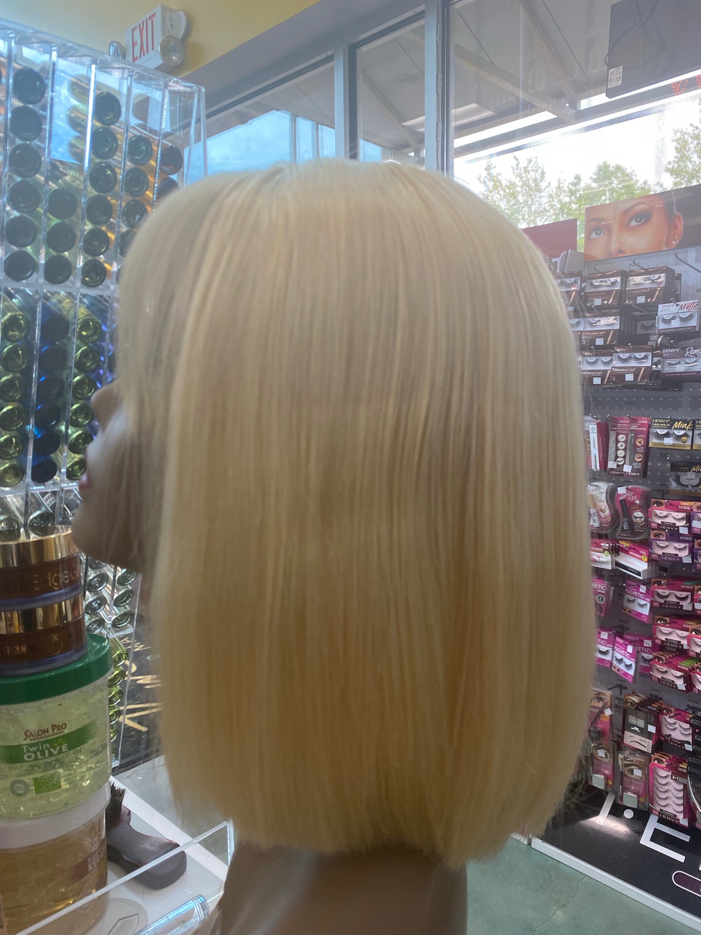 TM 613 Bang Wig 8”